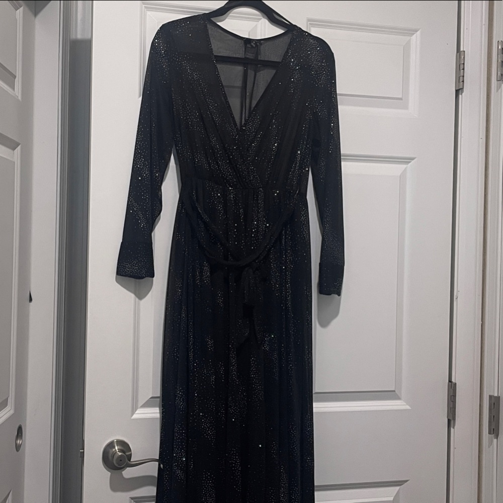 Elegant Black Glitter Dress